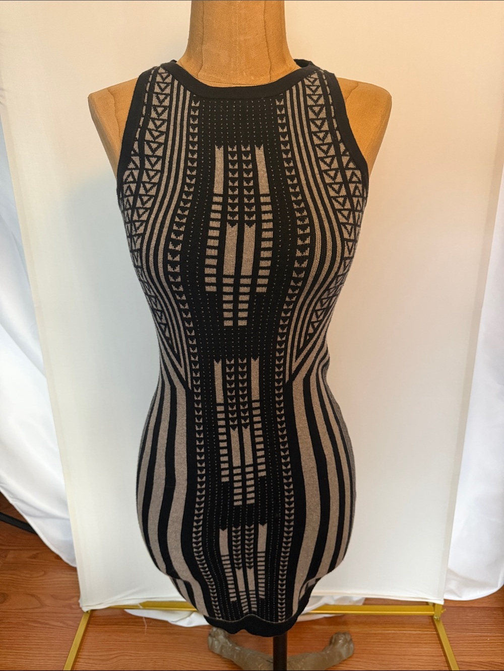 Armani Exchange Black and Gray geometric Womens XS sweater dress EUC FALL Winter